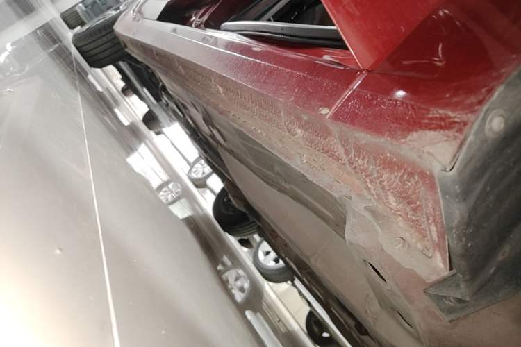 Used Chevrolet Monza 2019 Redline 320T Dual-Clutch Sporty Version China VI Standard Right Side Sill