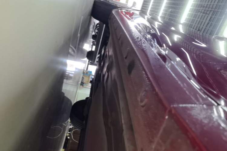 Used Chevrolet Monza 2019 RS 330T Automatic Comfort Edition China VI Standard Right Side Sill