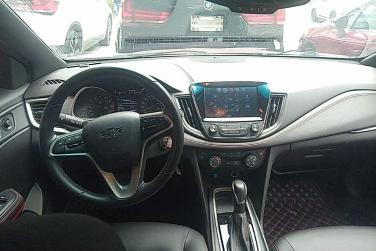 Used Chevrolet Monza 2019 RS 330T Automatic Sporty Edition China VI Standard Steering Wheel