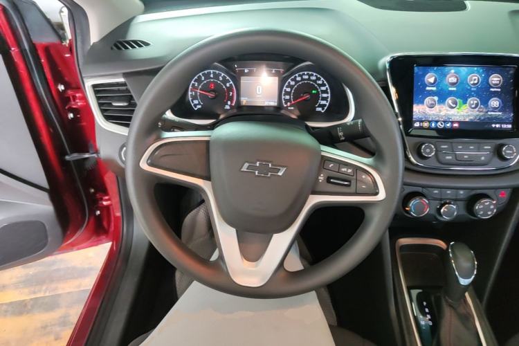 Used Chevrolet Monza 2019 Redline 320T Dual-Clutch Joyful Edition China VI Standard Steering Wheel