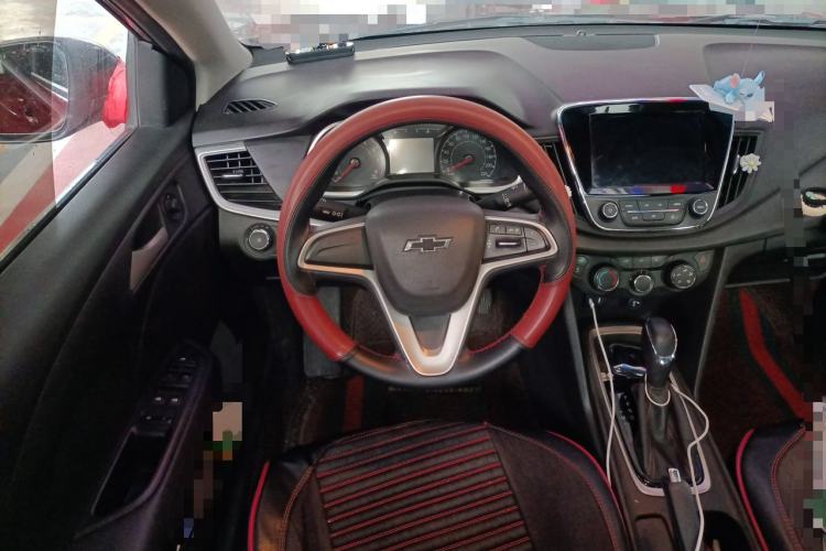 Used Chevrolet Monza 2019 Redline 320T Dual-Clutch Joyful Edition China VI Standard Steering Wheel