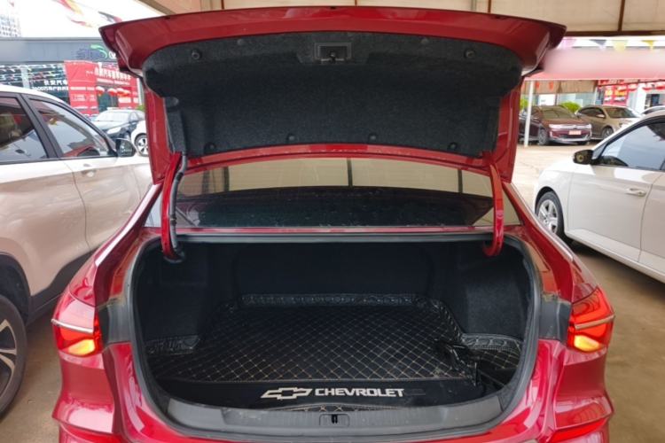Used Chevrolet Monza 2019 RS 330T Automatic Comfort Edition China VI Standard Trunk