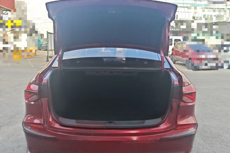 Used Chevrolet Monza 2019 RS 330T Automatic Comfort Edition China VI Standard Trunk