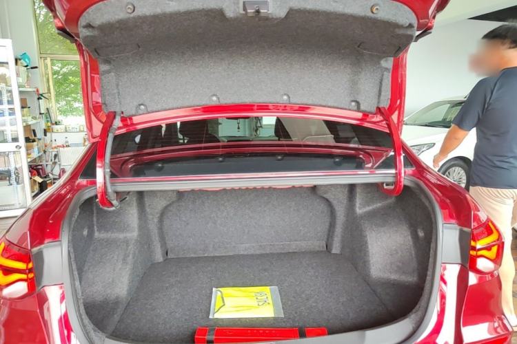 Used Chevrolet Monza 2019 Redline 320T Dual-Clutch Joyful Edition China VI Standard Trunk
