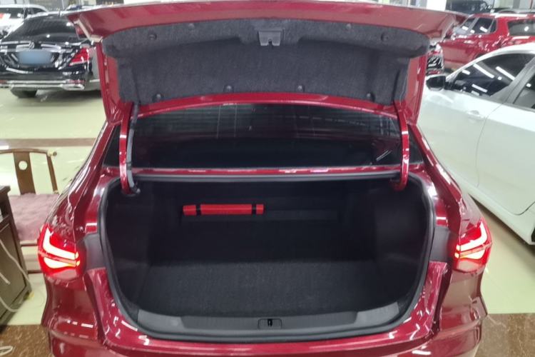 Used Chevrolet Monza 2019 RS 330T Automatic Comfort Edition China VI Standard Trunk