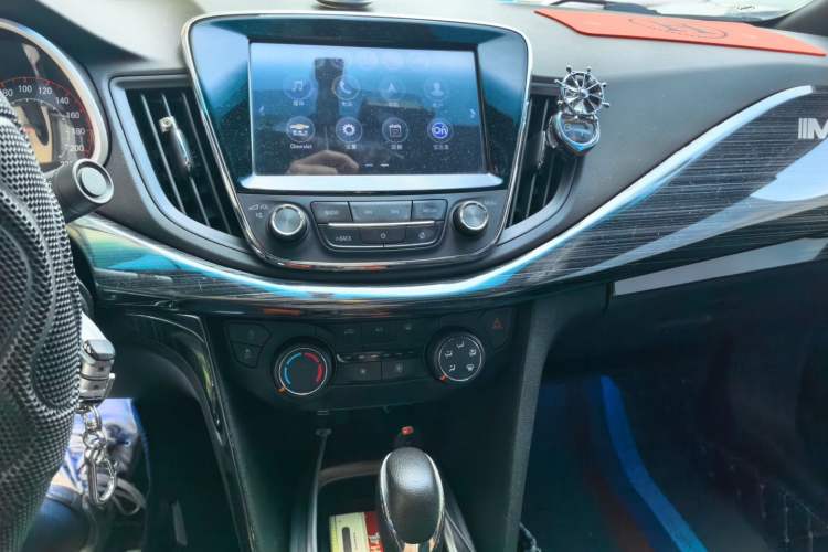 Used Chevrolet Monza 2019 RS 330T Automatic Sporty Edition China VI Standard Audio And AC Panel