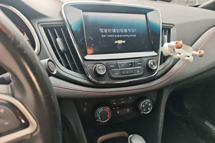 Used Chevrolet Monza 2019 RS 330T Automatic Comfort Edition China VI Standard Audio And AC Panel