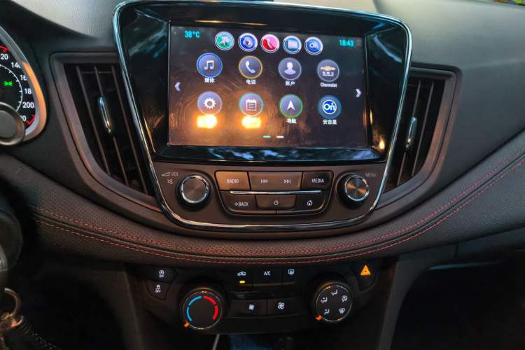 Used Chevrolet Monza 2019 RS 330T Automatic Comfort Edition China VI Standard Audio And AC Panel