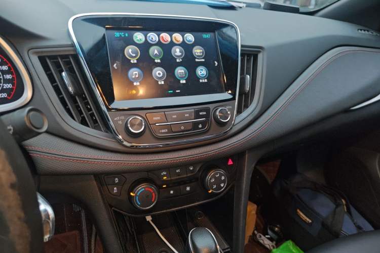 Used Chevrolet Monza 2019 RS 330T Automatic Comfort Edition China VI Standard Audio And AC Panel