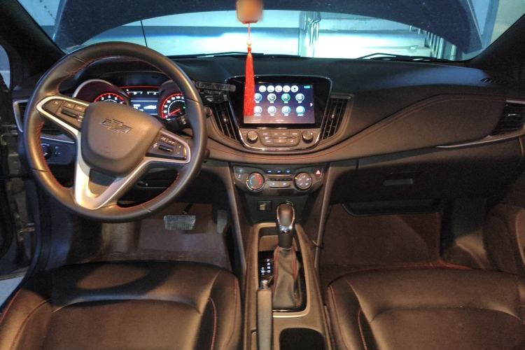Used Chevrolet Monza 2019 RS 330T Automatic Comfort Edition China VI Standard Center Console