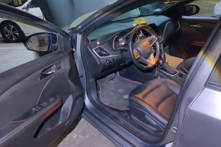 Used Chevrolet Monza 2019 RS 330T Automatic Comfort Edition China VI Standard Driver Seat