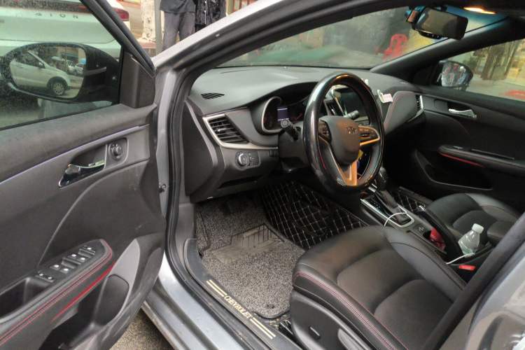 Used Chevrolet Monza 2019 RS 330T Automatic Sporty Edition China VI Standard Driver Seat