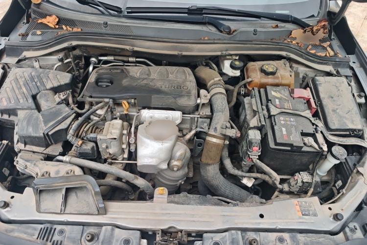 Used Chevrolet Monza 2019 RS 330T Automatic Comfort Edition China VI Standard Engine Bay