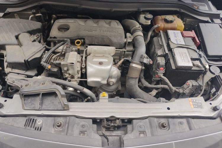 Used Chevrolet Monza 2019 RS 330T Automatic Comfort Edition China VI Standard Engine Bay