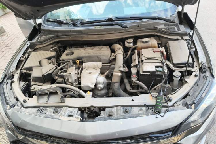 Used Chevrolet Monza 2019 RS 330T Automatic Sporty Edition China VI Standard Engine Bay