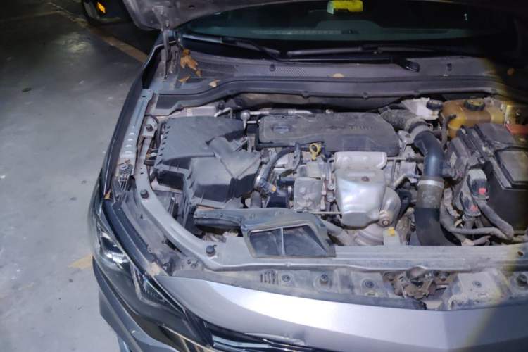 Used Chevrolet Monza 2019 RS 330T Automatic Comfort Edition China VI Standard Engine Bay Right