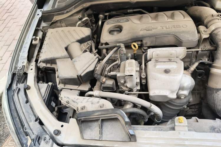 Used Chevrolet Monza 2019 RS 330T Automatic Sporty Edition China VI Standard Engine Bay Right