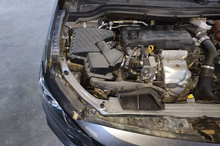 Used Chevrolet Monza 2019 RS 330T Automatic Comfort Edition China VI Standard Engine Bay Right