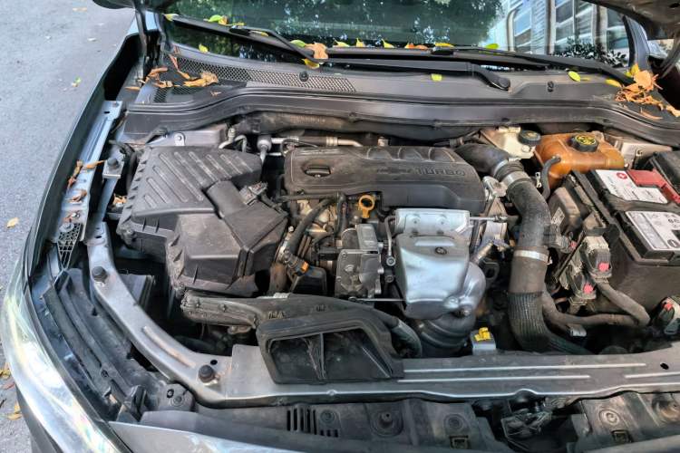 Used Chevrolet Monza 2019 RS 330T Automatic Comfort Edition China VI Standard Engine Bay Right