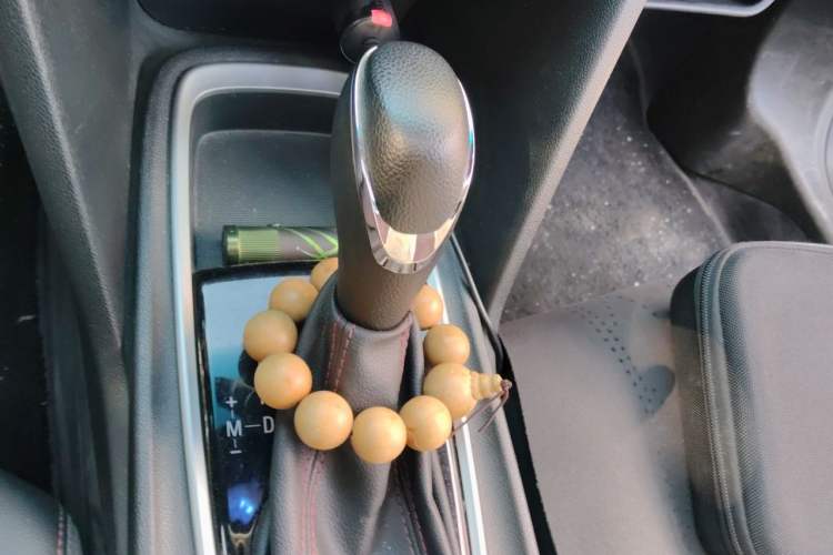 Used Chevrolet Monza 2019 RS 330T Automatic Comfort Edition China VI Standard Gear Lever
