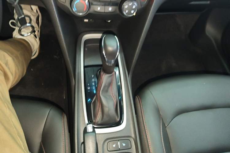 Used Chevrolet Monza 2019 RS 330T Automatic Sporty Edition China VI Standard Gear Lever