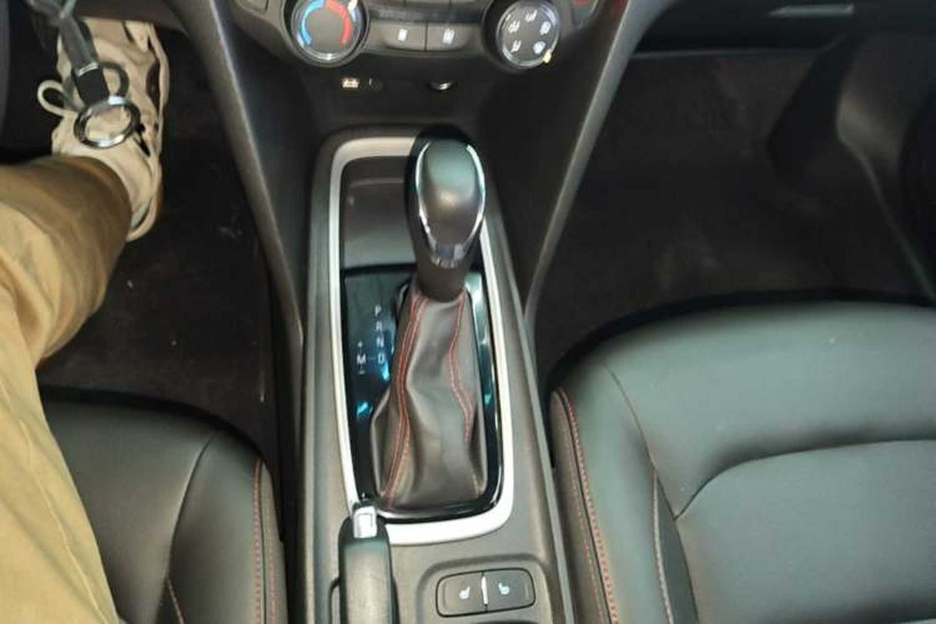 Used Chevrolet Monza 2019 RS 330T Automatic Sporty Edition China VI Standard Gear Lever