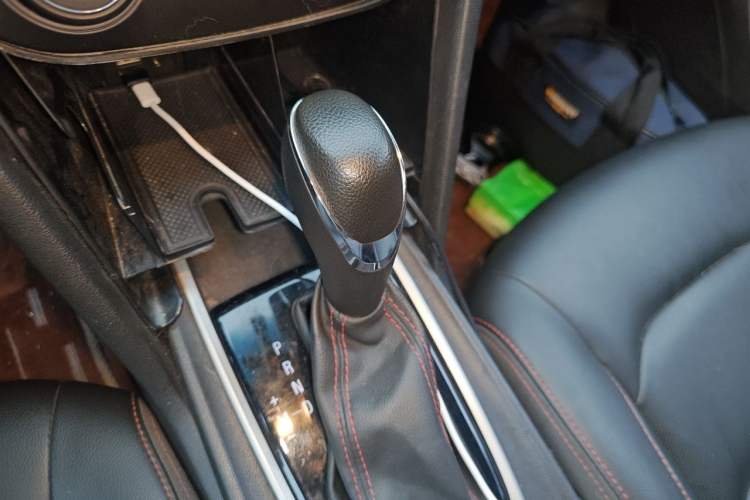 Used Chevrolet Monza 2019 RS 330T Automatic Comfort Edition China VI Standard Gear Lever