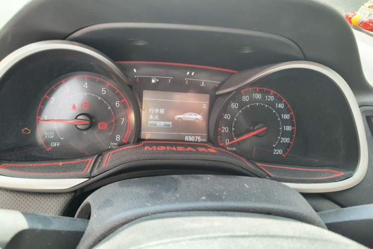Used Chevrolet Monza 2019 RS 330T Automatic Sporty Edition China VI Standard Instrument Cluster