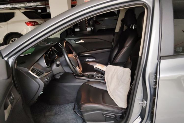 Used Chevrolet Monza 2019 Redline 320T Dual-Clutch Sporty Version China VI Standard Left Front Seat
