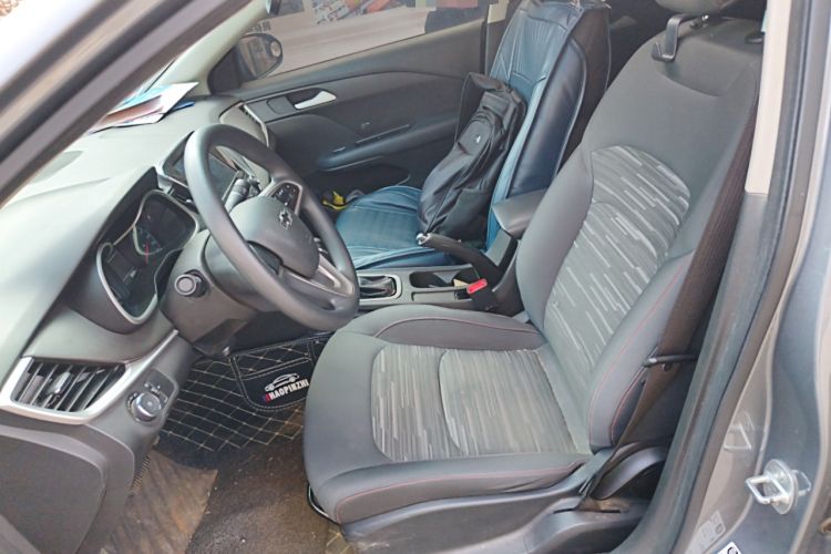Used Chevrolet Monza 2019 Redline 320T Dual-Clutch Joyful Edition China VI Standard Left Front Seat