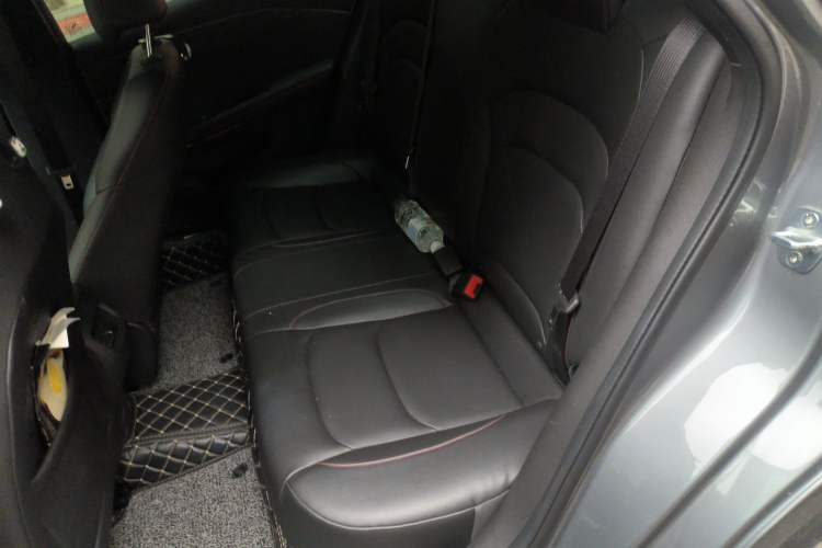 Used Chevrolet Monza 2019 RS 330T Automatic Sporty Edition China VI Standard Left Rear Seat