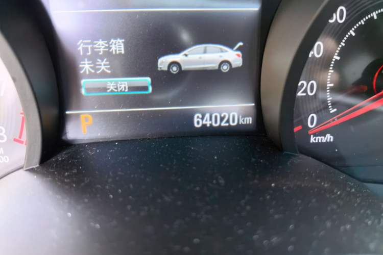 Used Chevrolet Monza 2019 RS 330T Automatic Sporty Edition China VI Standard Odometer Close Up