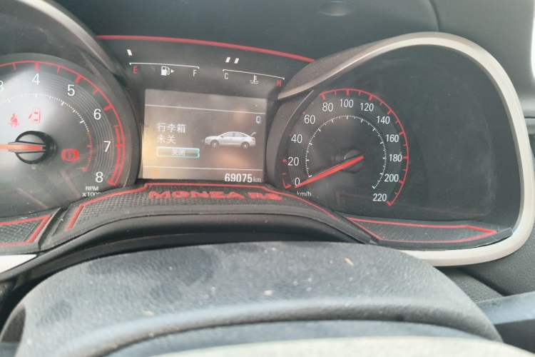 Used Chevrolet Monza 2019 RS 330T Automatic Sporty Edition China VI Standard Odometer Close Up
