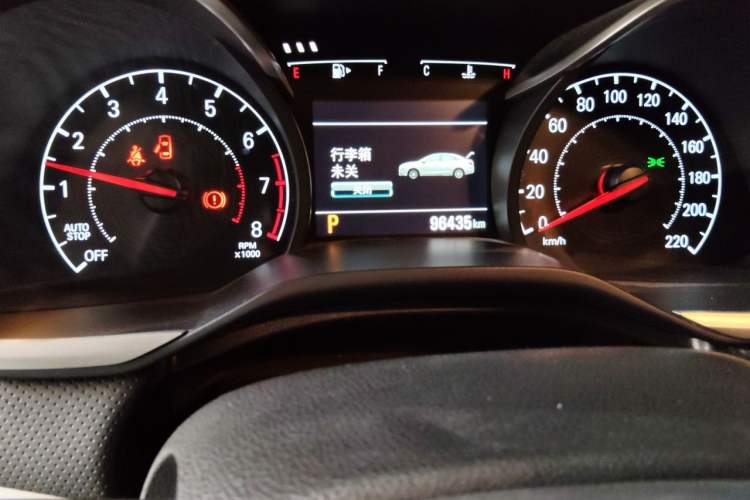 Used Chevrolet Monza 2019 Redline 320T Dual-Clutch Sporty Version China VI Standard Odometer Close Up