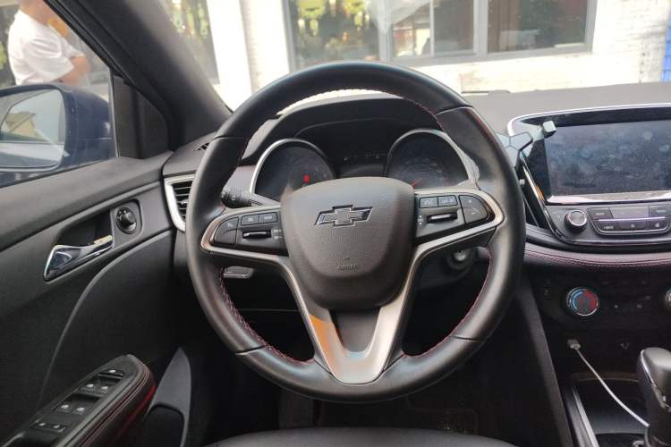 Used Chevrolet Monza 2019 RS 330T Automatic Comfort Edition China VI Standard Steering Wheel