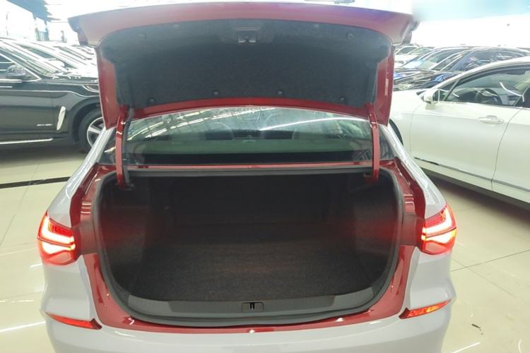 Used Chevrolet Monza 2019 RS 330T Automatic Sporty Edition China VI Standard Trunk