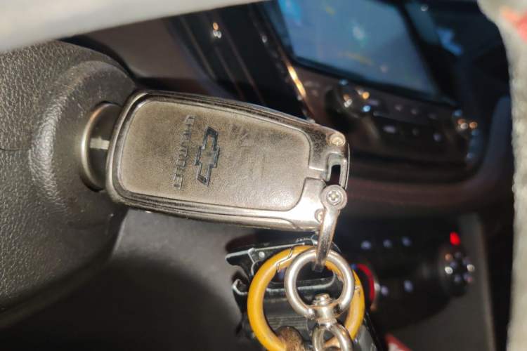 Used Chevrolet Monza 2019 RS 330T Automatic Comfort Edition China VI Standard Vehicle Key
