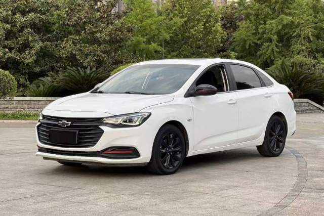 Ojetý Chevrolet Monza 2019 Redline 320T Dual-Clutch Sporty Version China VI Standard
