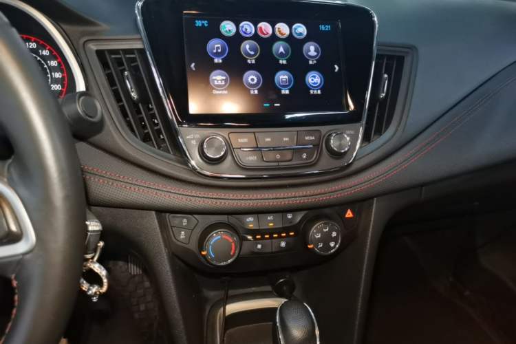 Used Chevrolet Monza 2019 RS 330T Automatic Comfort Edition China VI Standard Audio And AC Panel
