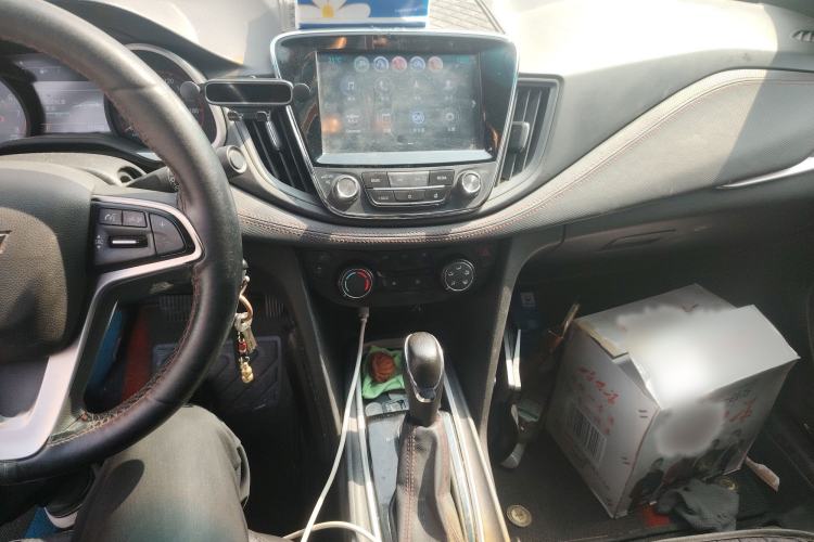 Used Chevrolet Monza 2019 RS 330T Automatic Comfort Edition China VI Standard Audio And AC Panel