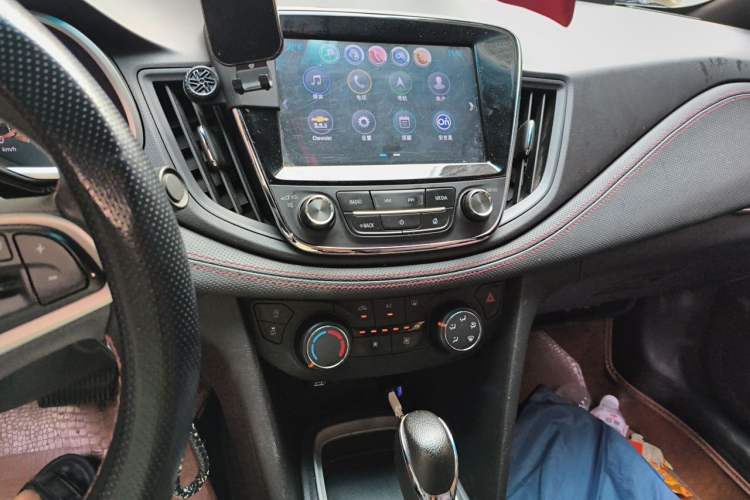 Used Chevrolet Monza 2019 RS 330T Automatic Comfort Edition China VI Standard Audio And AC Panel