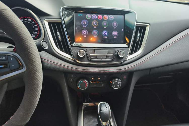 Used Chevrolet Monza 2019 RS 330T Automatic Comfort Edition China VI Standard Audio And AC Panel