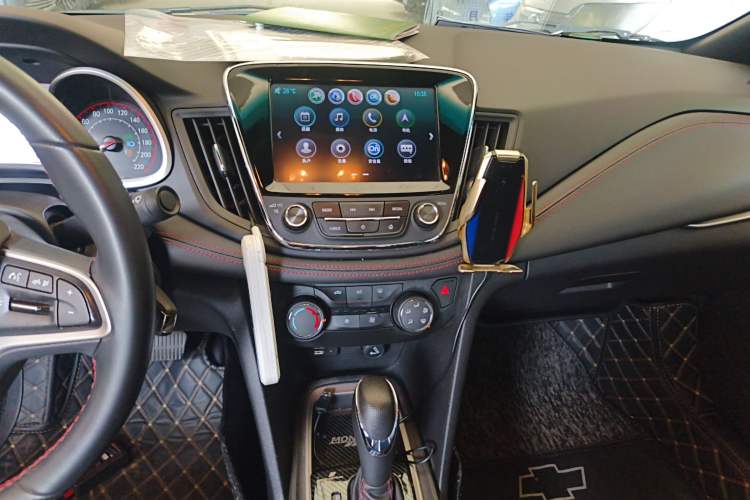 Used Chevrolet Monza 2019 RS 330T Automatic Comfort Edition China VI Standard Audio And AC Panel
