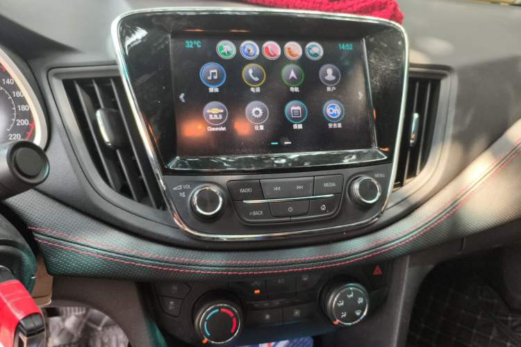 Used Chevrolet Monza 2019 RS 330T Automatic Comfort Edition China VI Standard Audio And AC Panel