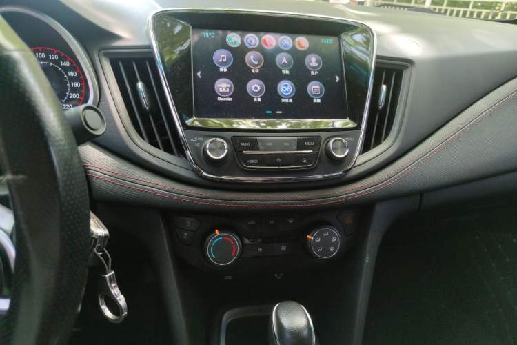 Used Chevrolet Monza 2019 RS 330T Automatic Comfort Edition China VI Standard Audio And AC Panel