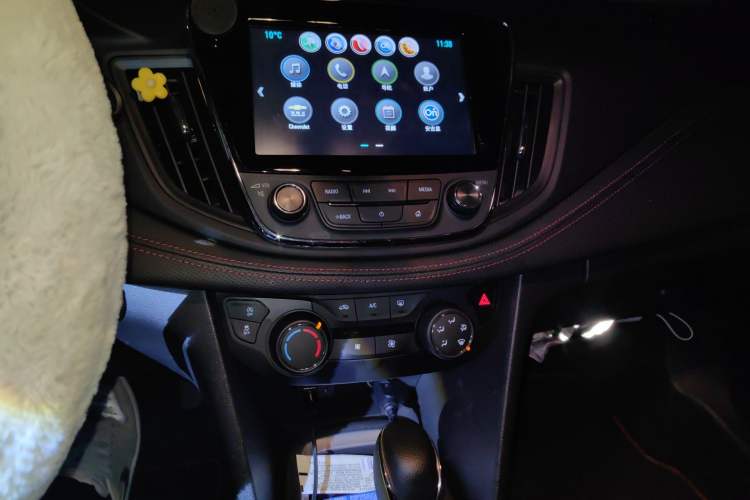 Used Chevrolet Monza 2019 RS 330T Automatic Comfort Edition China VI Standard Audio And AC Panel