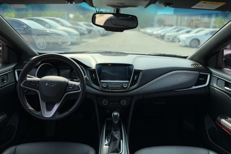 Used Chevrolet Monza 2019 RS 330T Automatic Comfort Edition China VI Standard Audio And AC Panel
