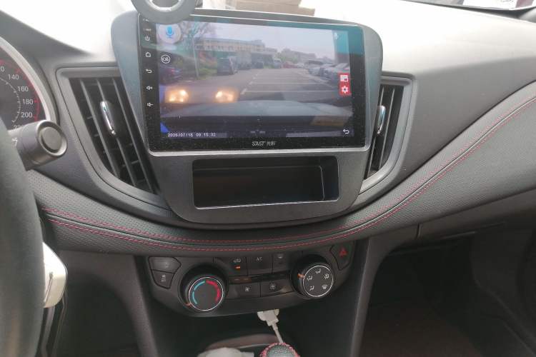 Used Chevrolet Monza 2019 RS 330T Automatic Comfort Edition China VI Standard Audio And AC Panel