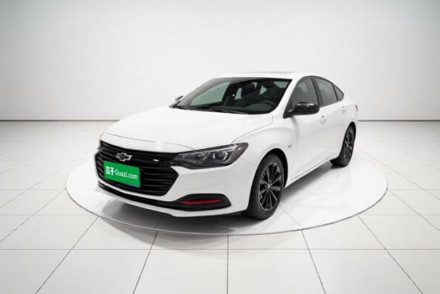Chevrolet Monza 2019 Redline 320T Dual-Clutch Sporty Version China VI Standard de segunda mano