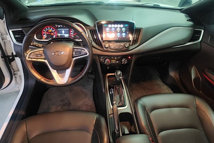 Used Chevrolet Monza 2019 RS 330T Automatic Comfort Edition China VI Standard Center Console